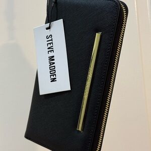 Steve Madden NWT Black Zip around Wallet/Wristlet with Gold Accent